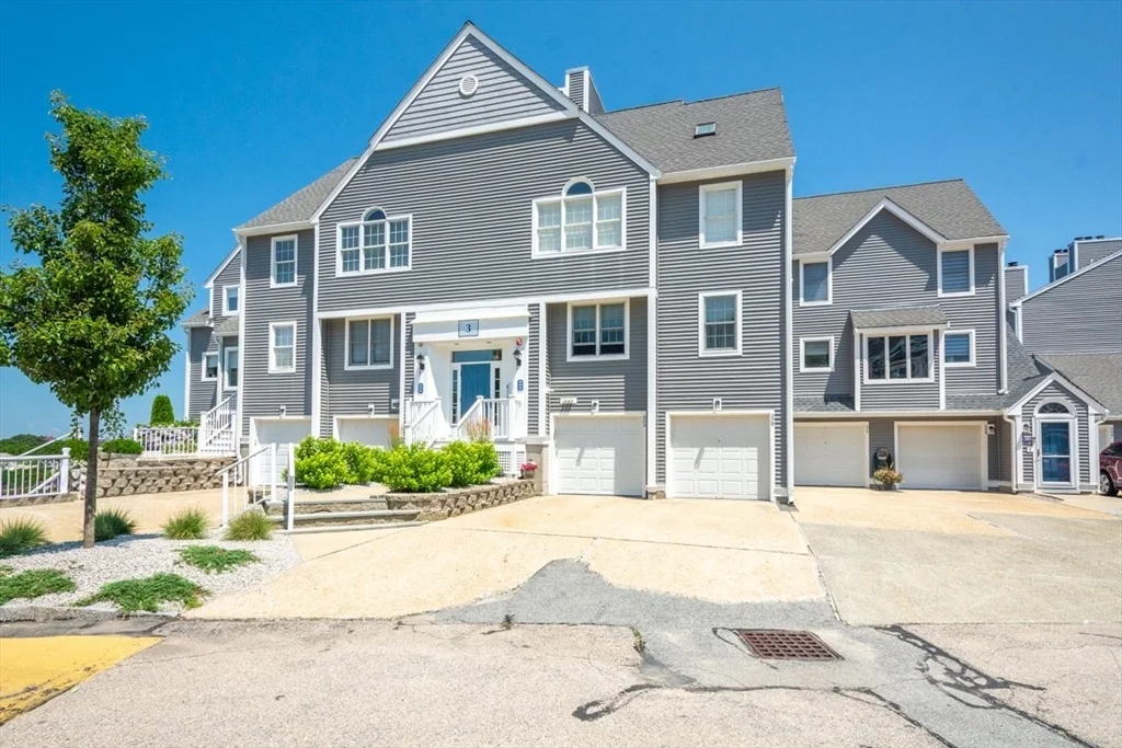 Photo of Unit 3303 at 700 Shore Drive
