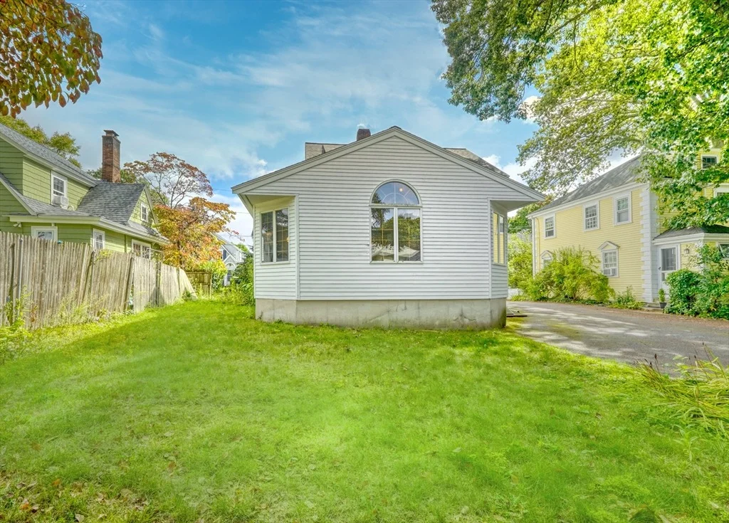 Photo of 76 Lovell Rd