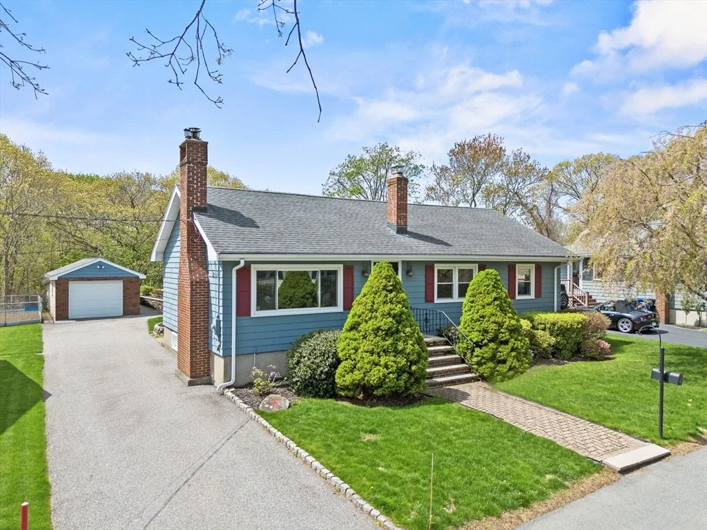 Photo of 7 Cedarcrest Rd