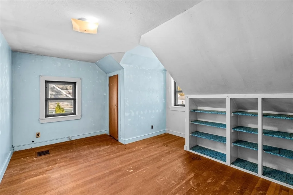 Photo of 6 Kendal Dr