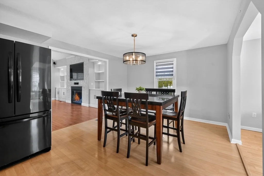 Photo of 35 Nelson Dr