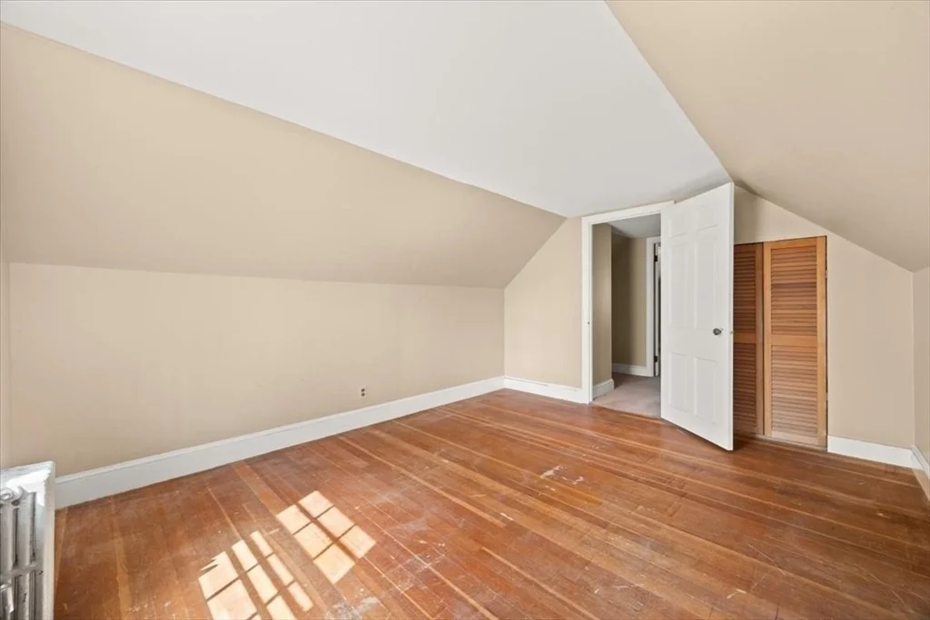 Photo of 7 Cedar Cir