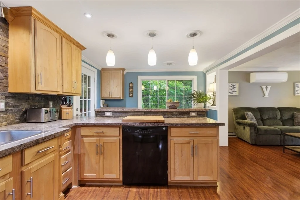 Photo of 48 Westview Rd