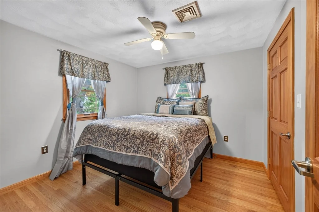 Photo of 4 Jeffrey Rd