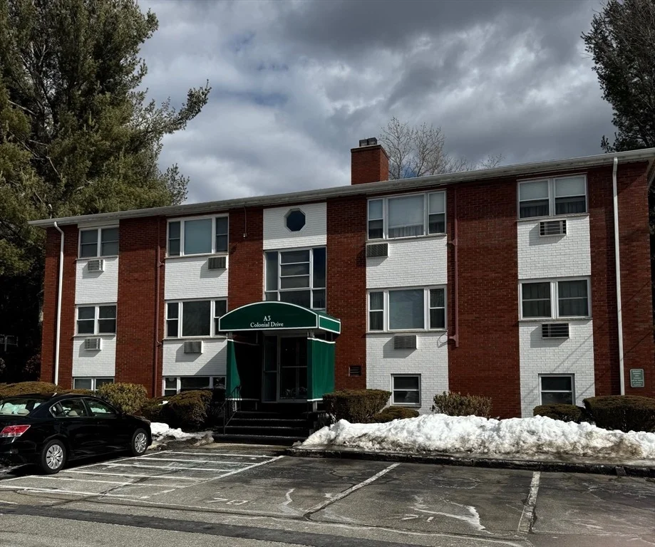 Photo of Unit 8 at A3 Colonial Dr