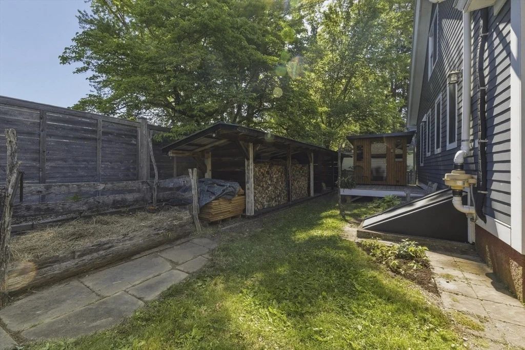 Photo of 35 Rust Avenue