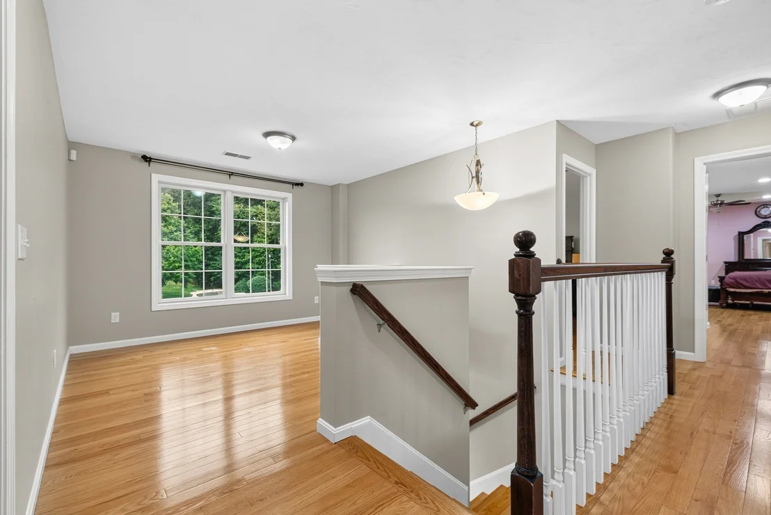 Photo of 14 Longbrook Dr