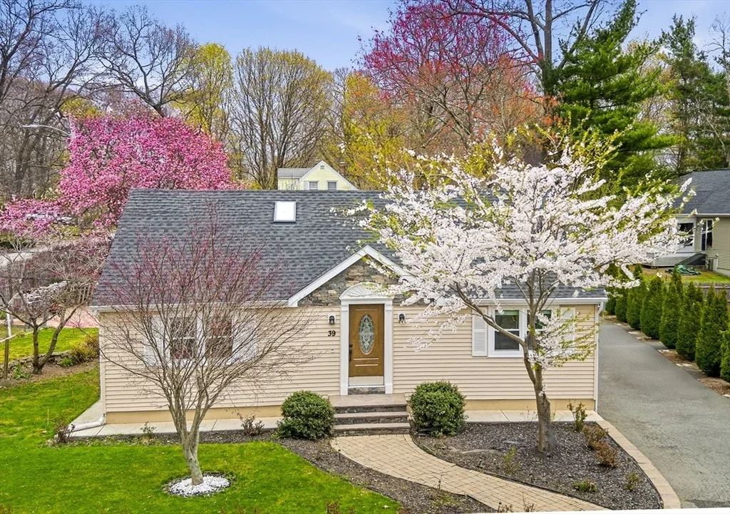 Photo of 39 Brook St