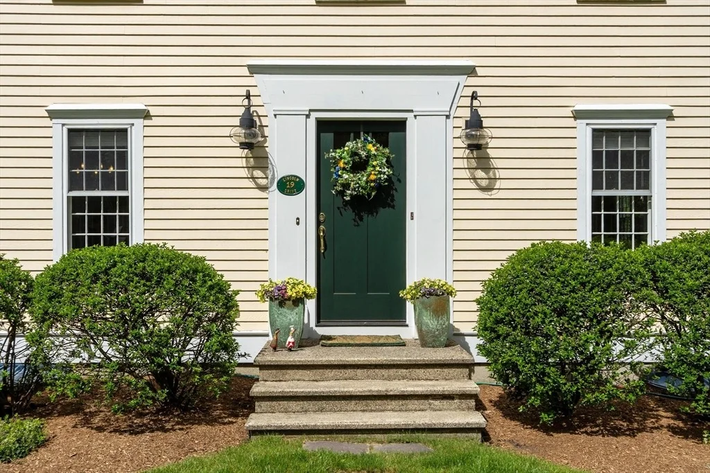 Photo of 19 Lincoln Dr