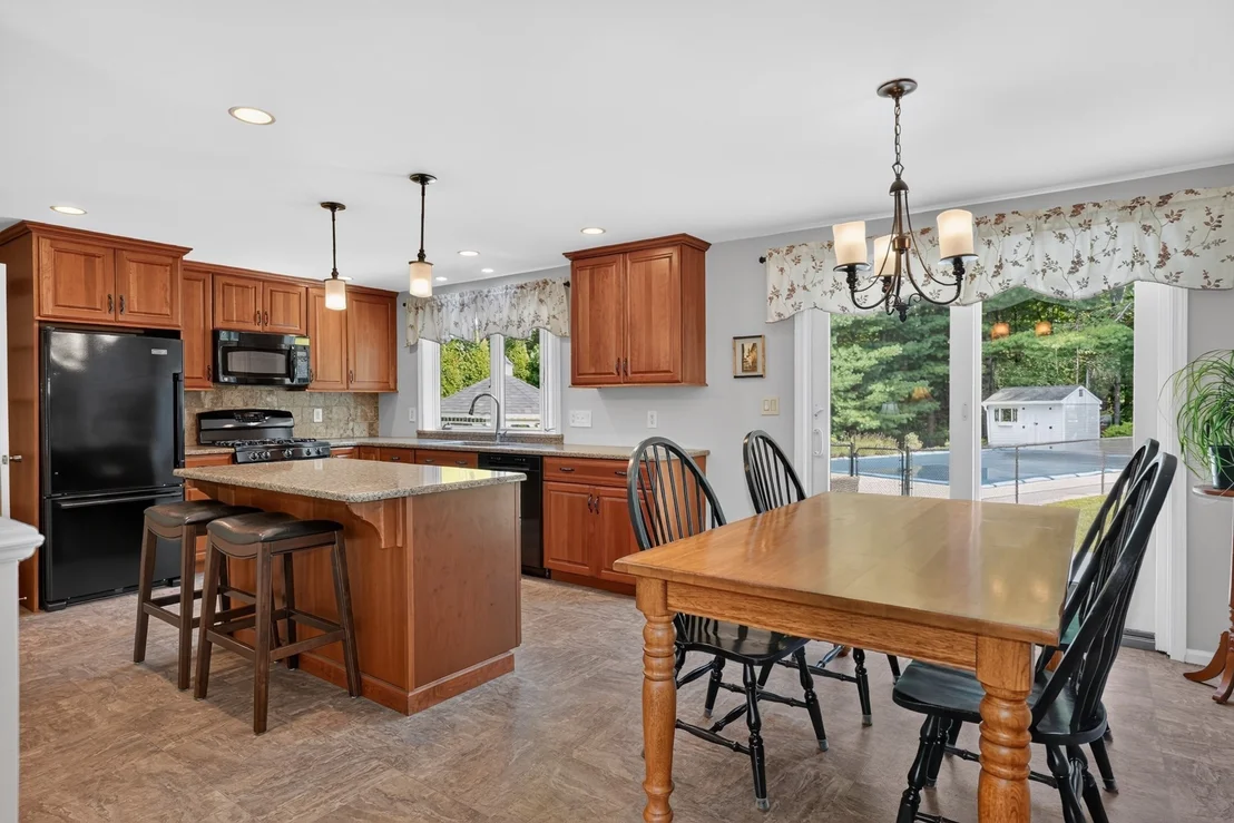 Photo of 5 Carruth Dr
