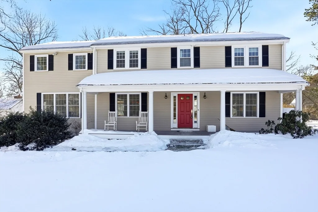 Photo of 245 Oak Hill Circle