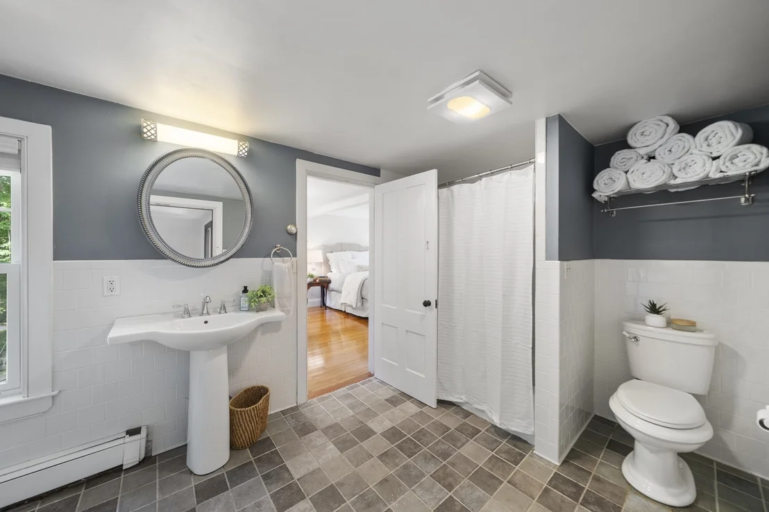 Photo of 35 Smith Pl
