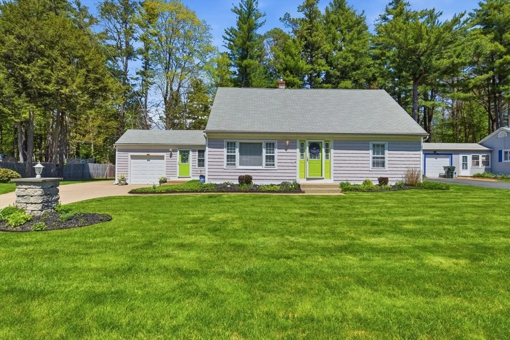 Photo of 22 Rosedale Ave