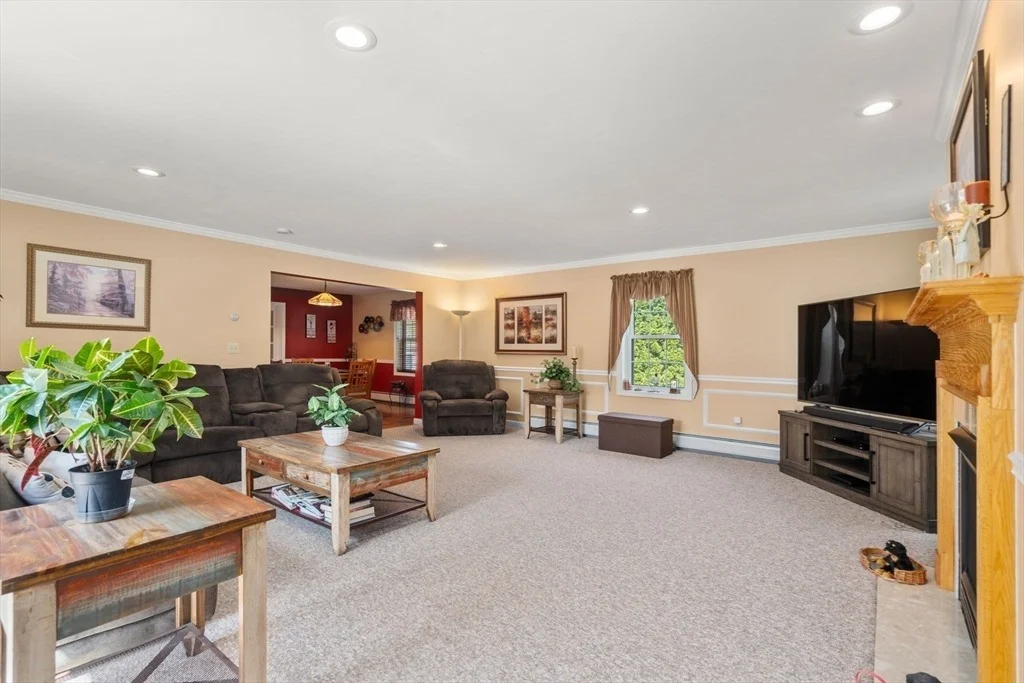 Photo of 57 Eagle Dr