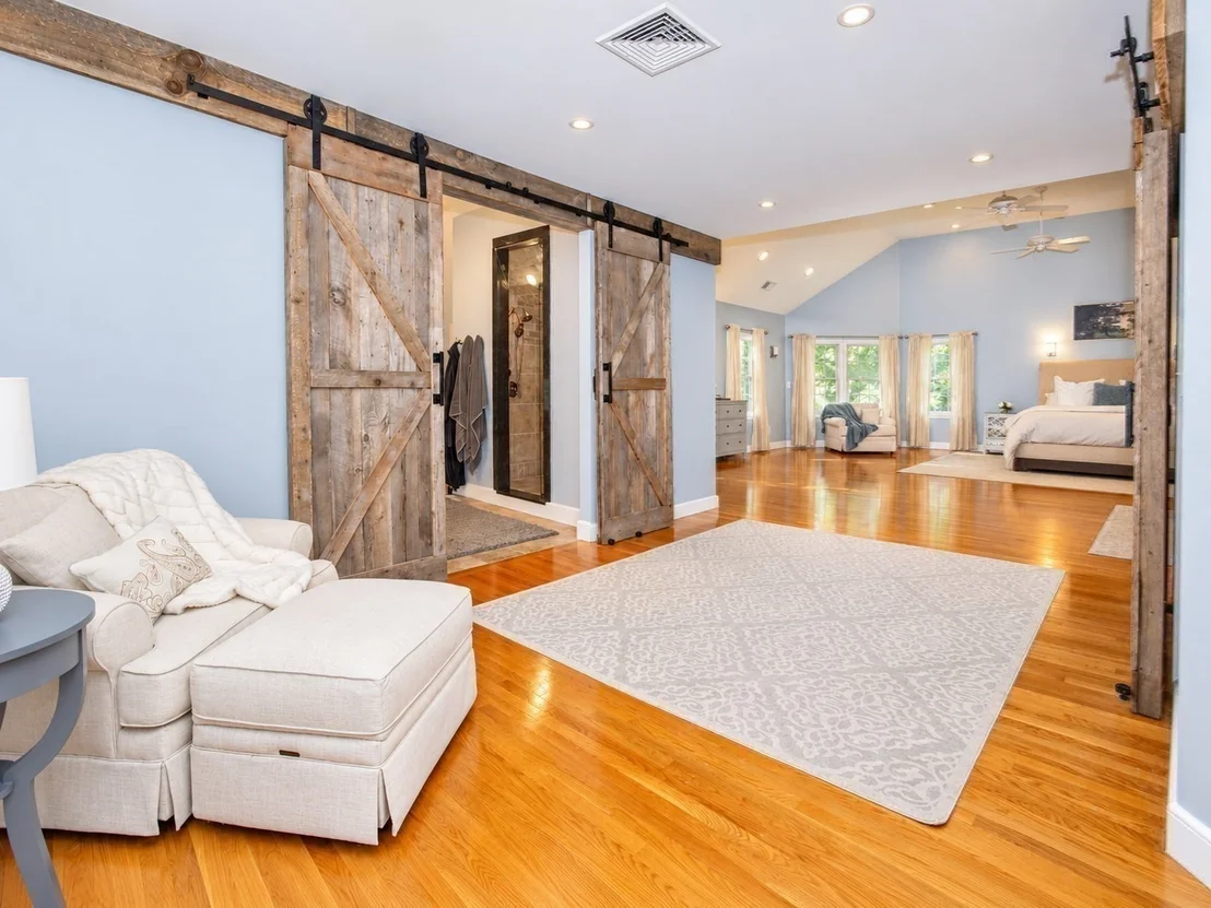 Photo of 84 Spring St