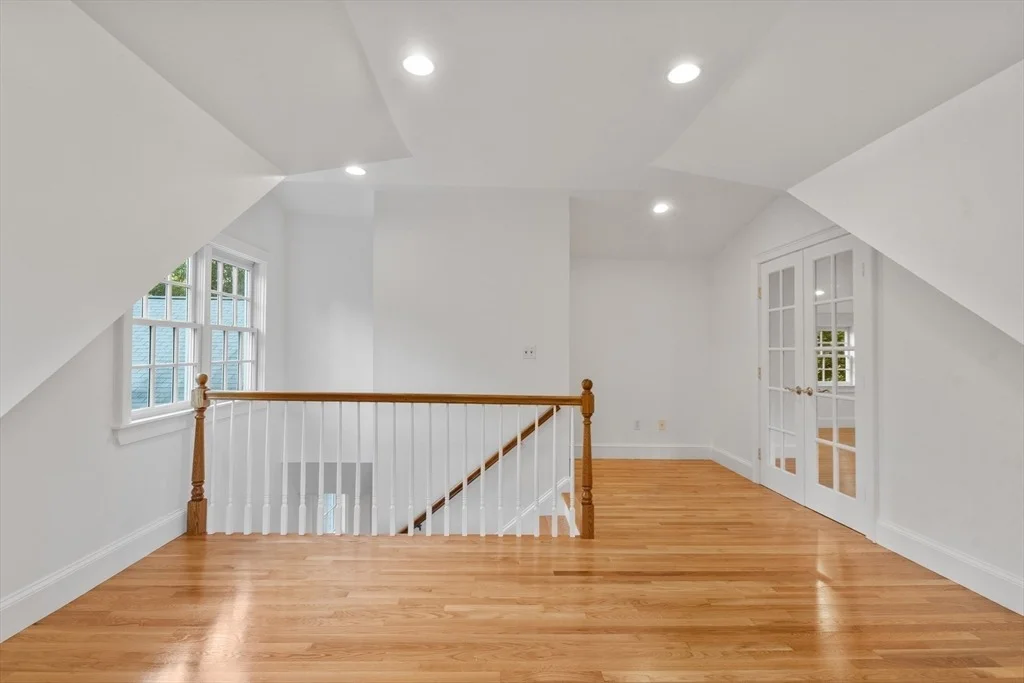 Photo of 19 Warren Lane