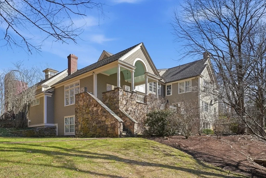Photo of 43 Oak Hill Road