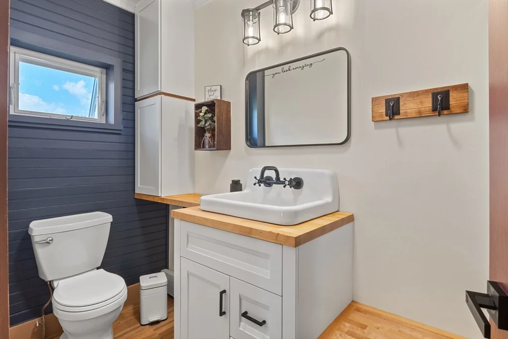 Photo of 242 Clover St