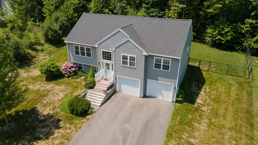 Photo of 380 Leo Drive