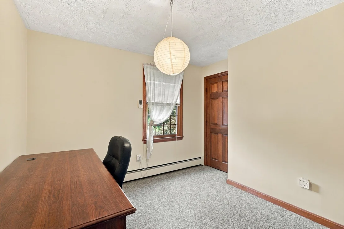 Photo of 6 Laurel Road