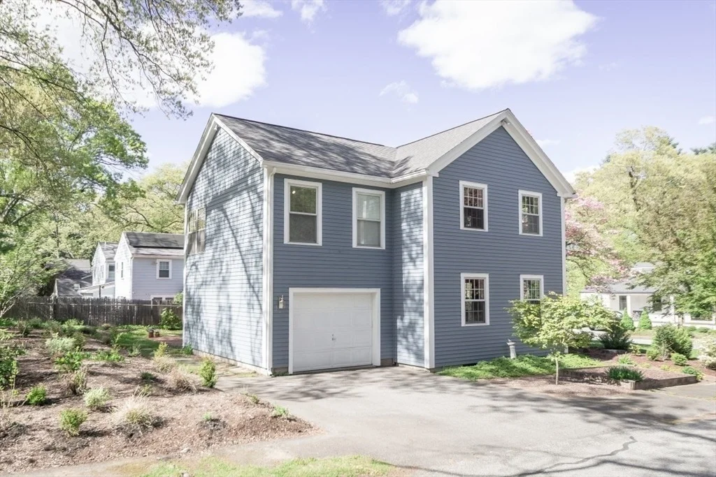 Photo of 4 Crescent St