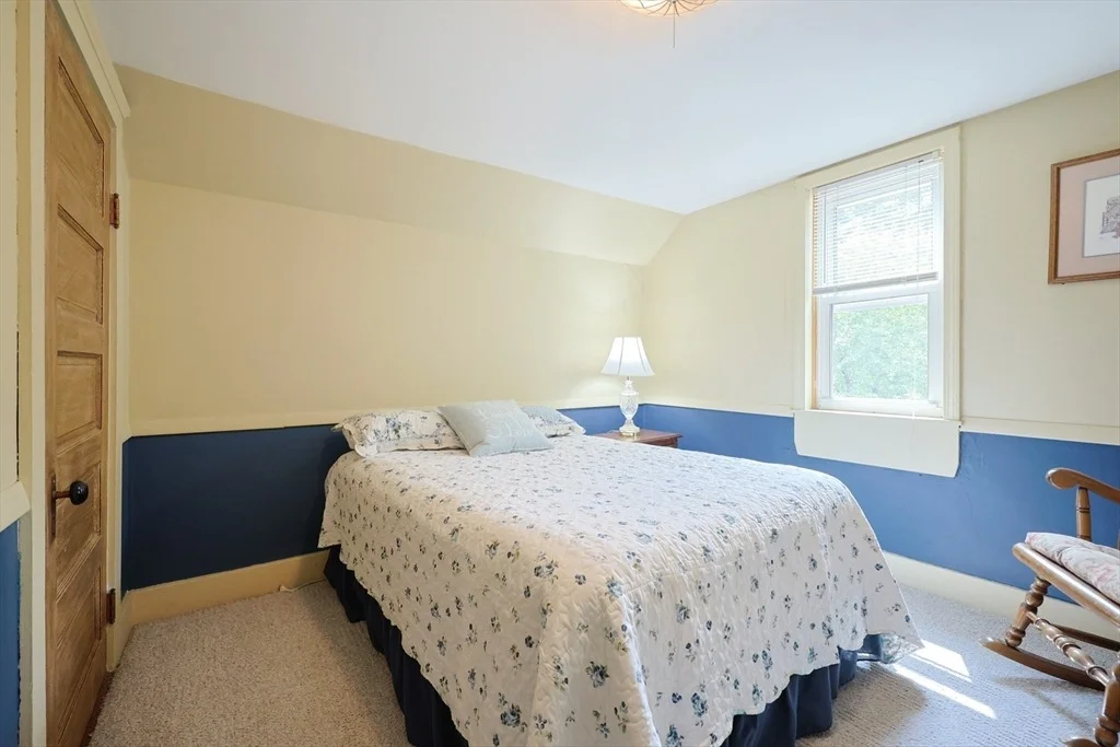Photo of 16 Birch Ln