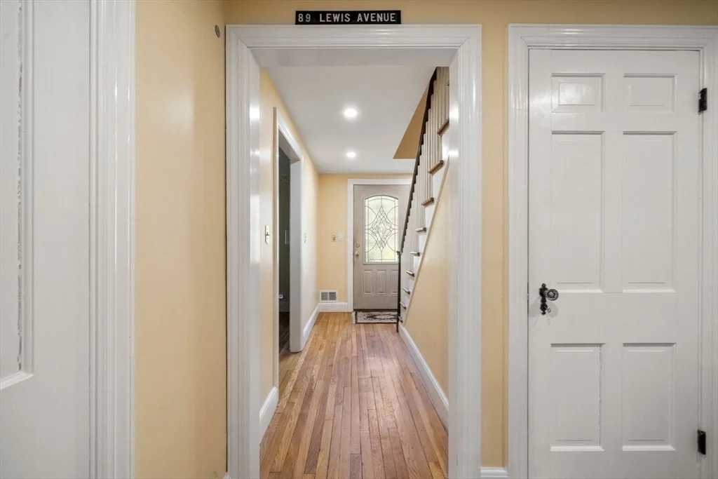 Photo of 89 Lewis Ave