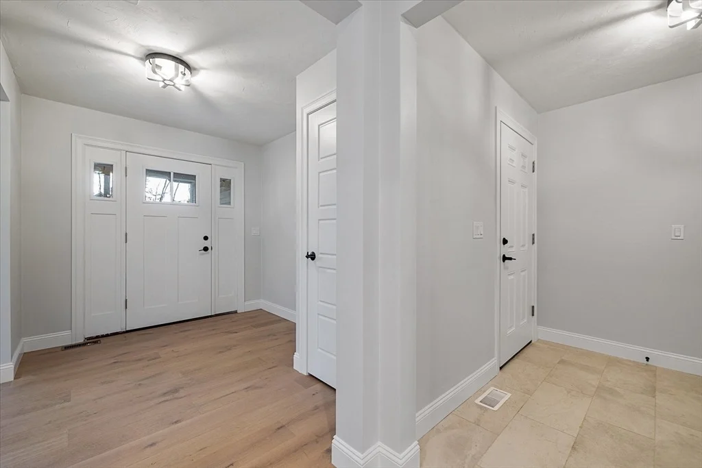 Photo of 170 Ln 8