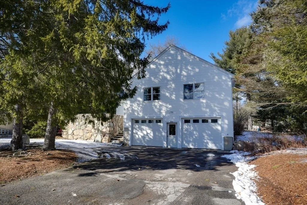 Photo of 268 Main St