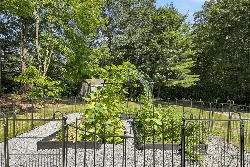 Photo of 1725 Shirley Rd