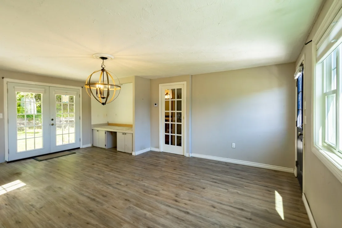 Photo of 25 Bear Hill Rd