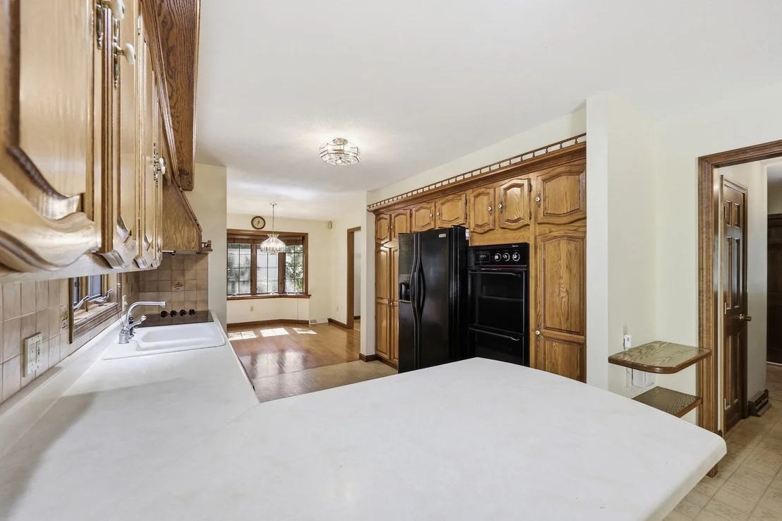 Photo of 227 Telegraph Ave