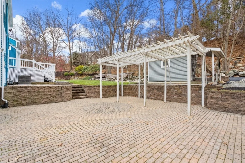 Photo of 39 Desimone Drive
