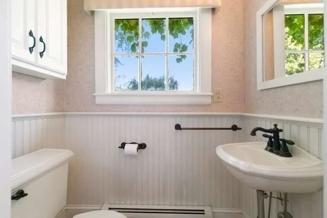 Photo of 7 Lakeview Terrace