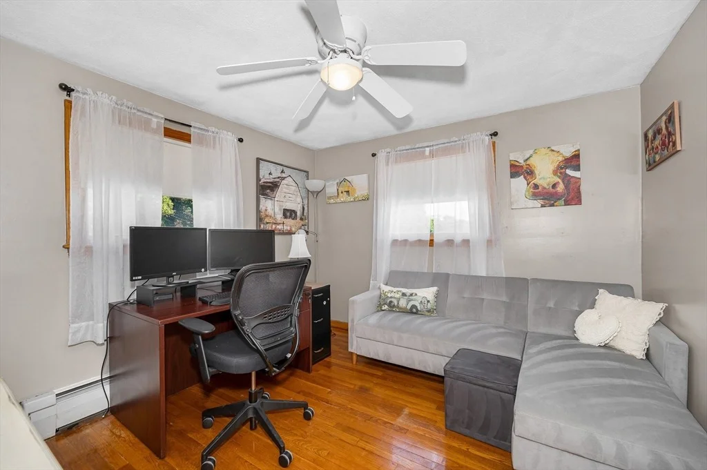 Photo of 6 Surrey Rd