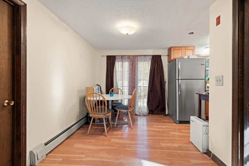 Photo of 73 Deerfield Rd