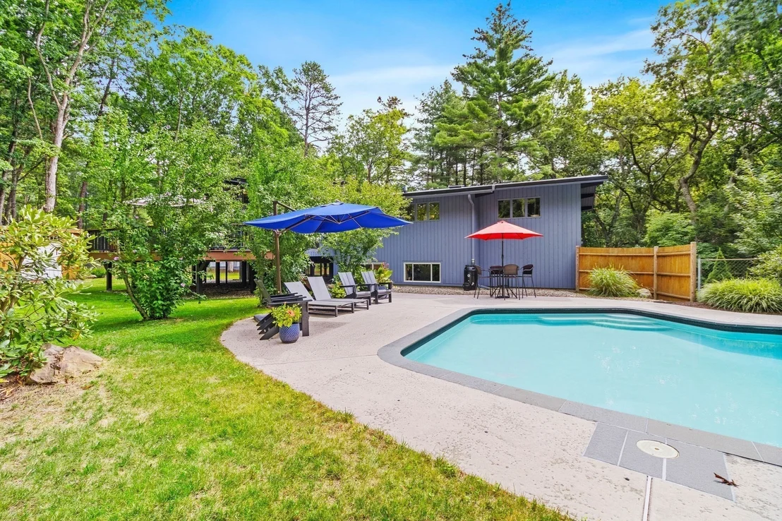 Photo of 45 Whispering Pine Road