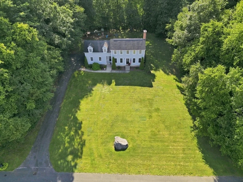 Photo of 30 Sylvan Circle