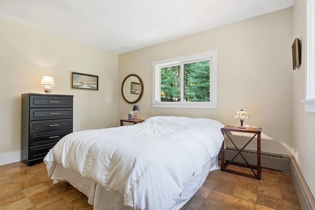 Photo of 131 Warren Ave