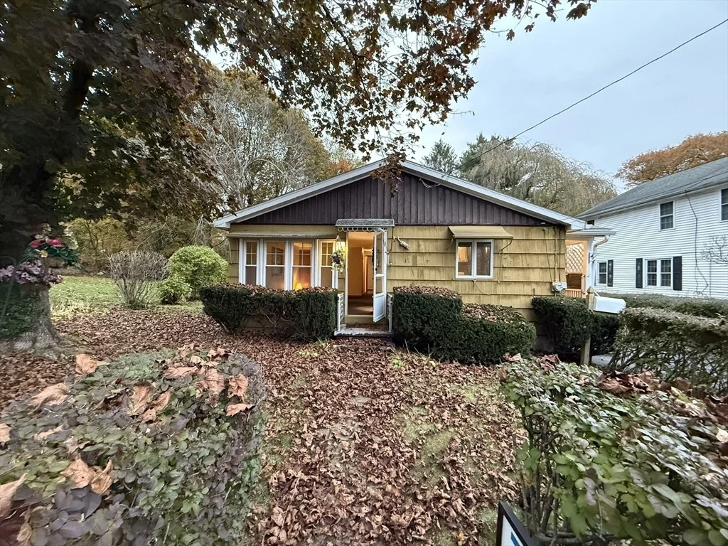 Photo of 19 First St