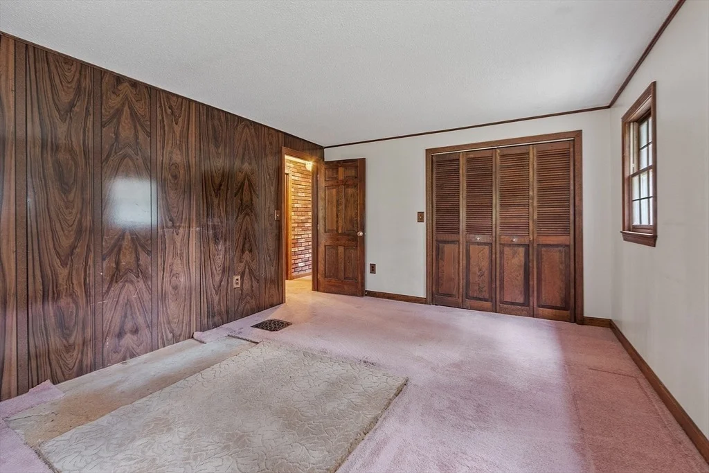 Photo of 87 Hubbardston Road