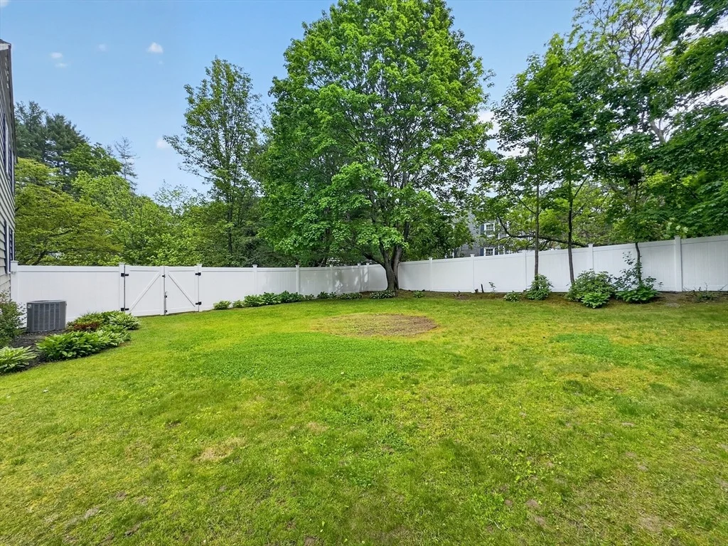 Photo of 19 Tilton Ln