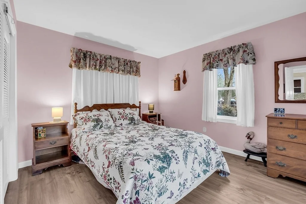 Photo of 16 Ridgewood Rd