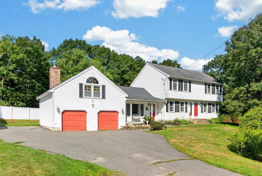 Photo of 6 Paddock Lane