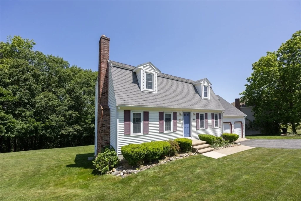 Photo of 165 Roundtop Rd