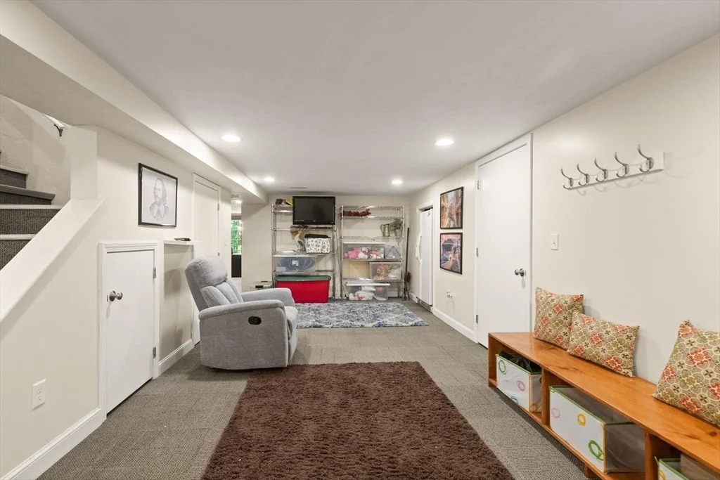 Photo of 210 Abbott