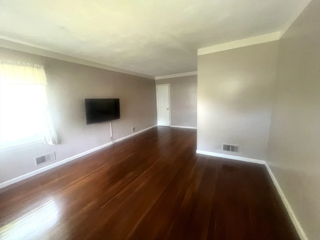 Photo of 20 Beverly Street