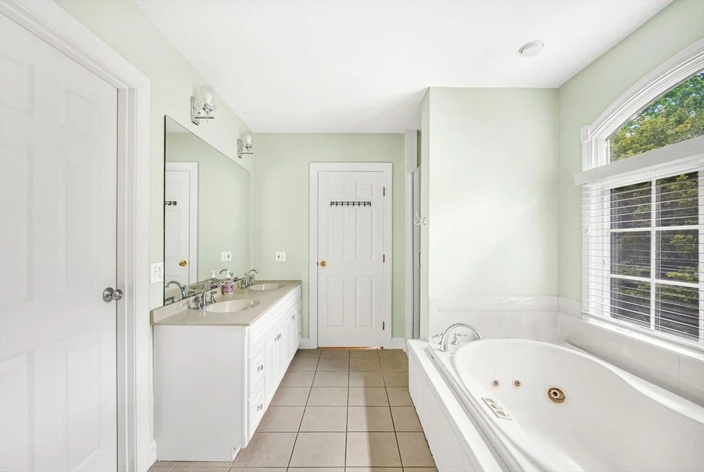 Photo of 101 Bird St