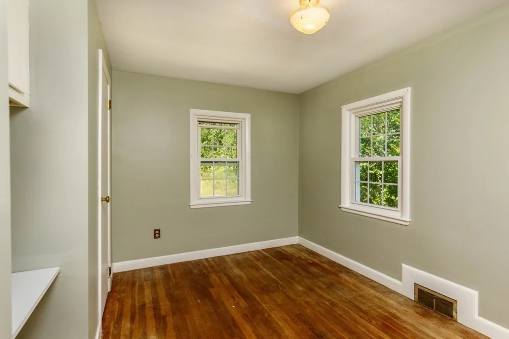 Photo of 54 Putnam Lane