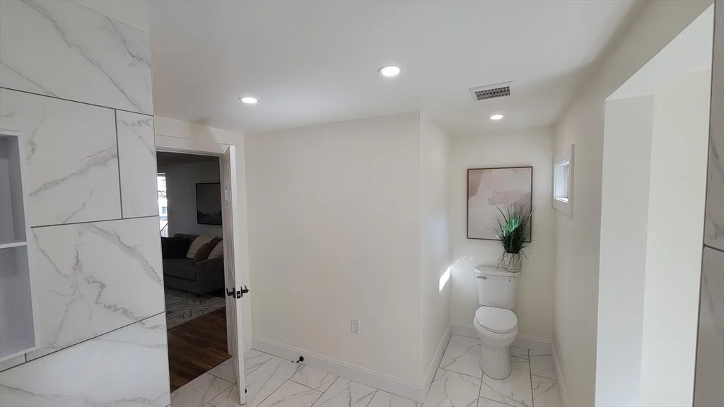 Photo of 99 Paul St